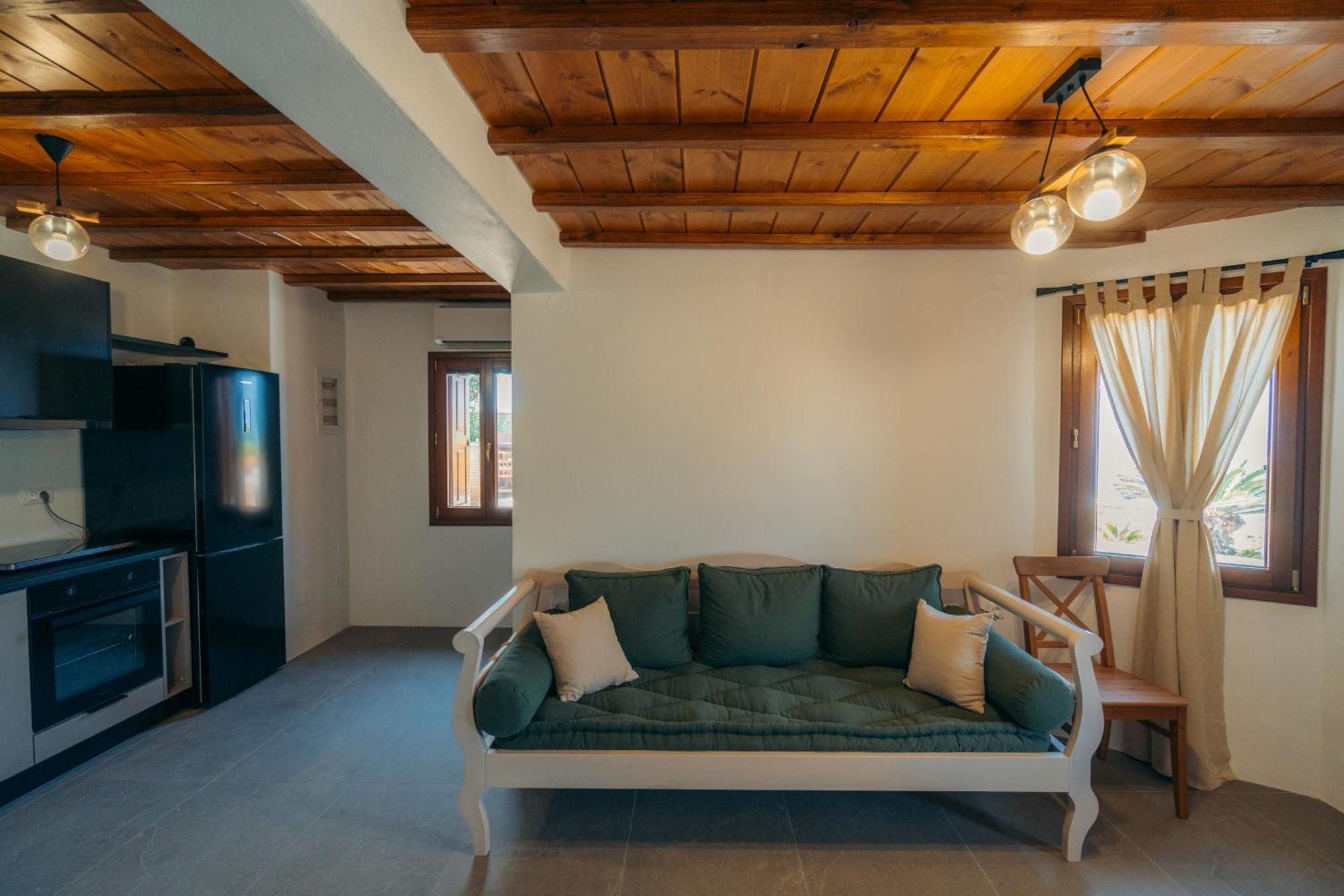 Loukia Apartments 알테문 외부 사진