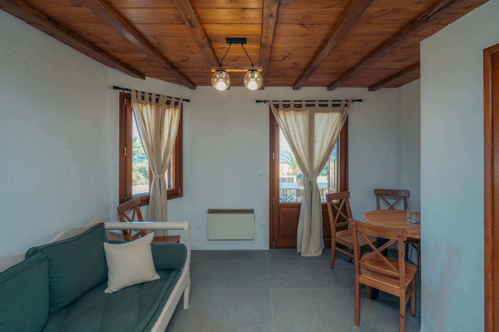 Loukia Apartments 알테문 외부 사진